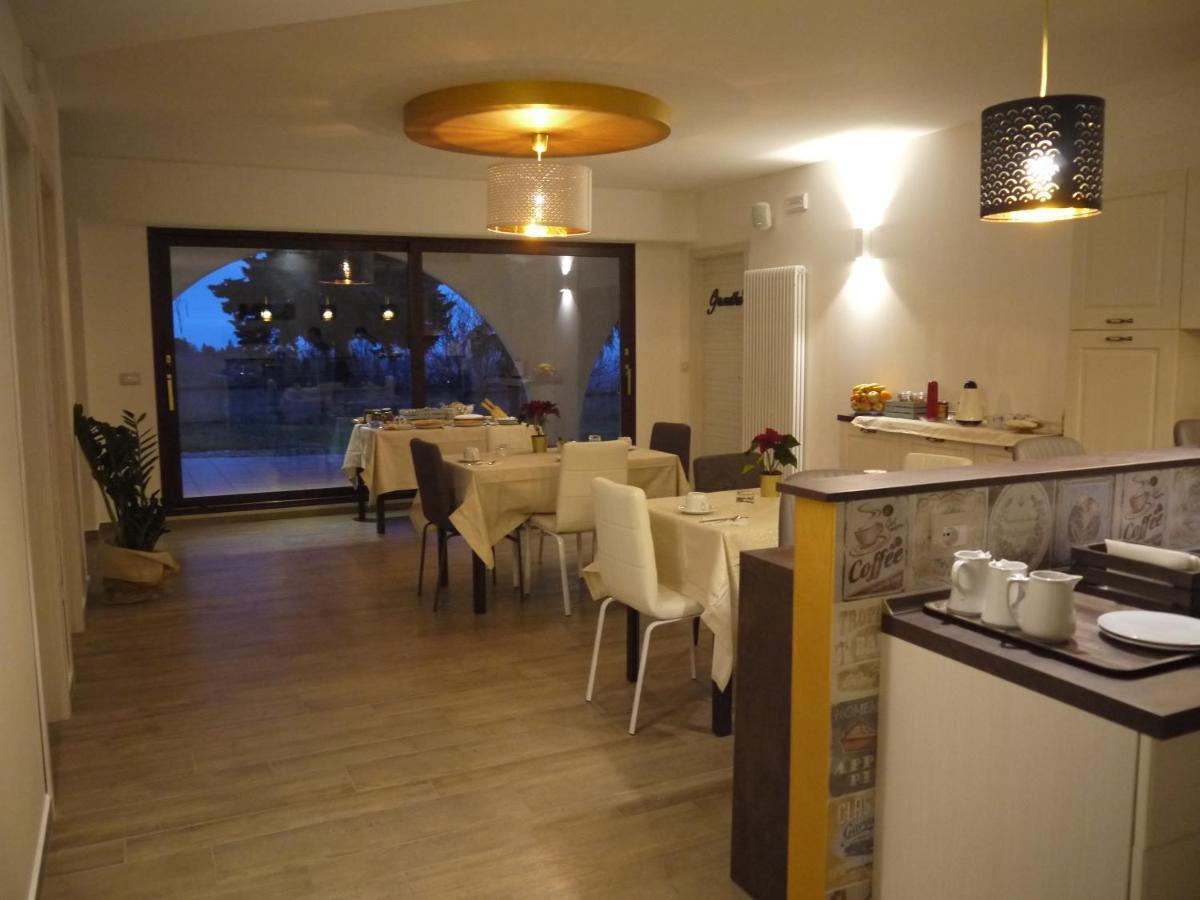 לינה וארוחת בוקר Montefiore Conca "Cara Pace" In Collina Per Famiglie מראה חיצוני תמונה
