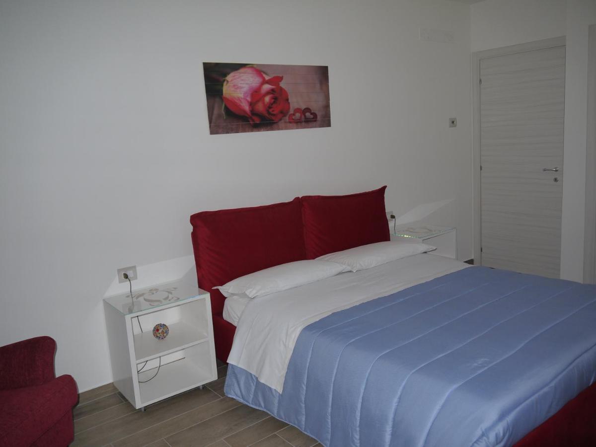 לינה וארוחת בוקר Montefiore Conca "Cara Pace" In Collina Per Famiglie מראה חיצוני תמונה